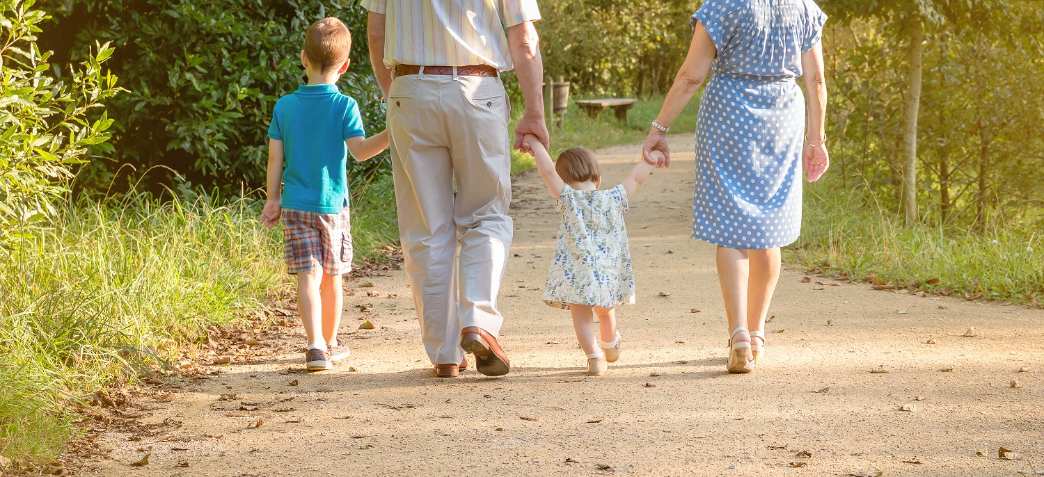 Как да се справим с бабите и дядовците – в 4 лесни стъпки