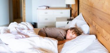 Трудното и дълго приспиване при децата - какво да правим? 